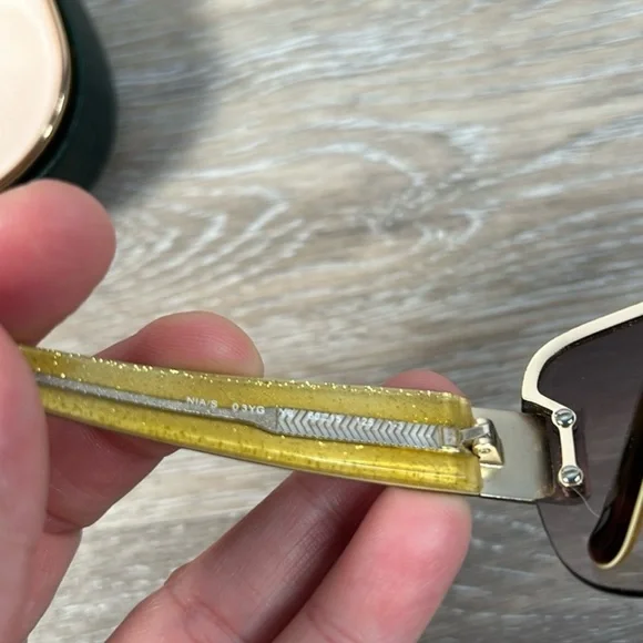 Kate Spade Sunglasses! GUC!! - Picture 8 of 9